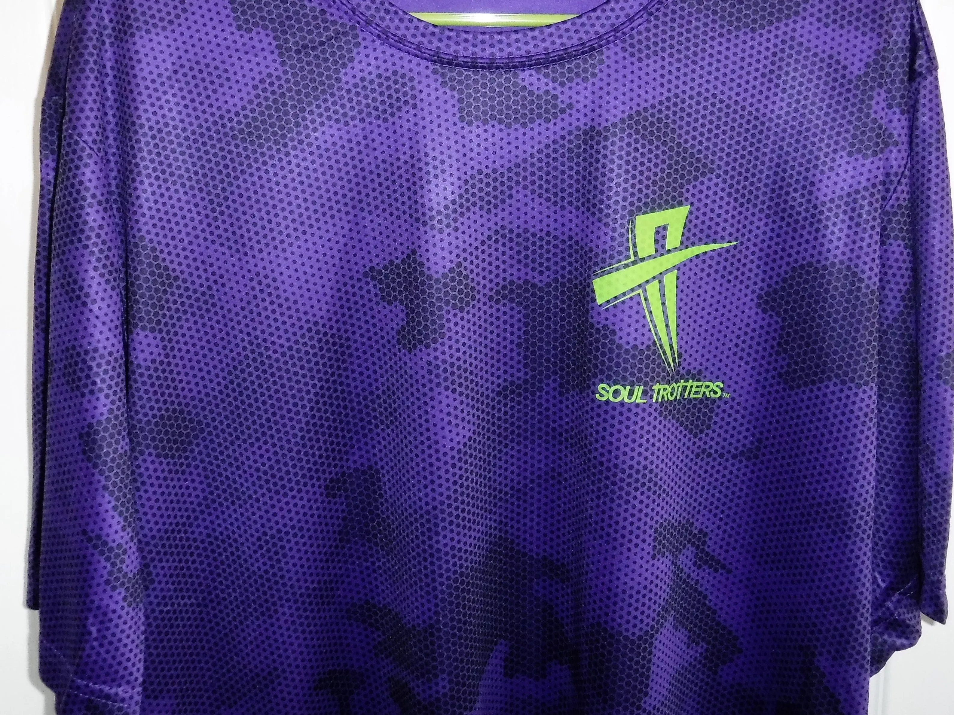 Action Cross Mens Short Sleeve - Soul Cool Fit T-Shirt - Power Grape Camo Fade - Amazon
