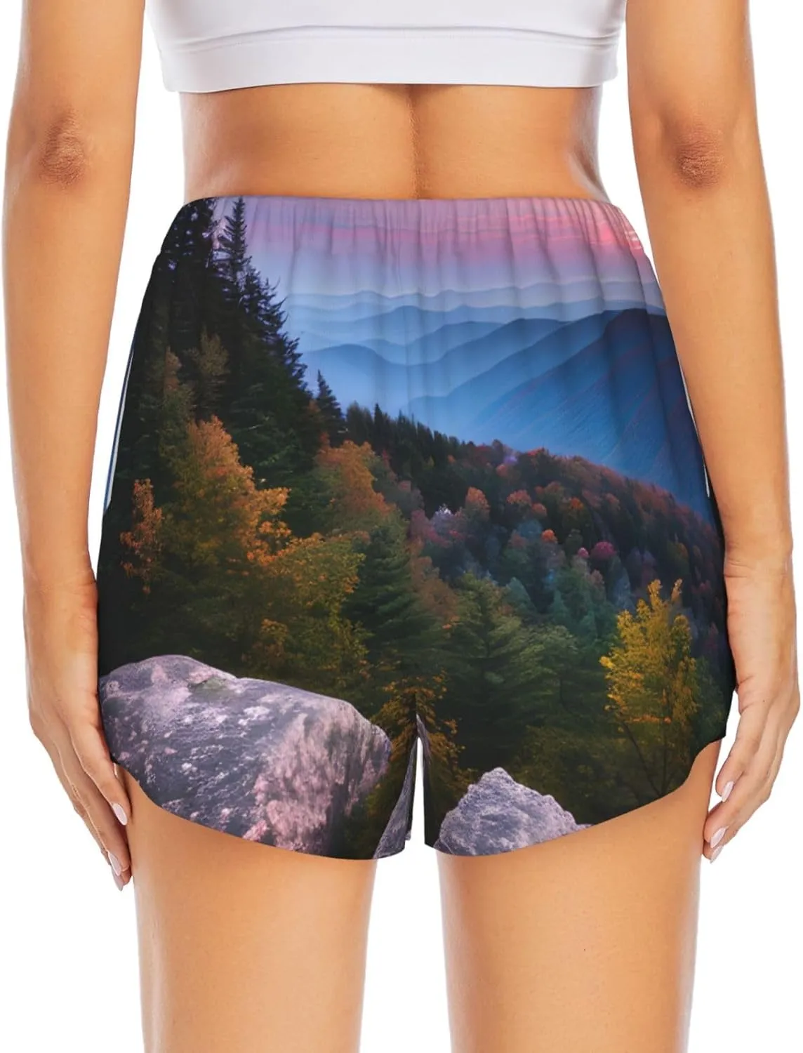 Canadian Smokey Mountain Cliff Print Women's Running Shorts High Waisted Athletic Shorts Quick Dry Gym Workout Shorts