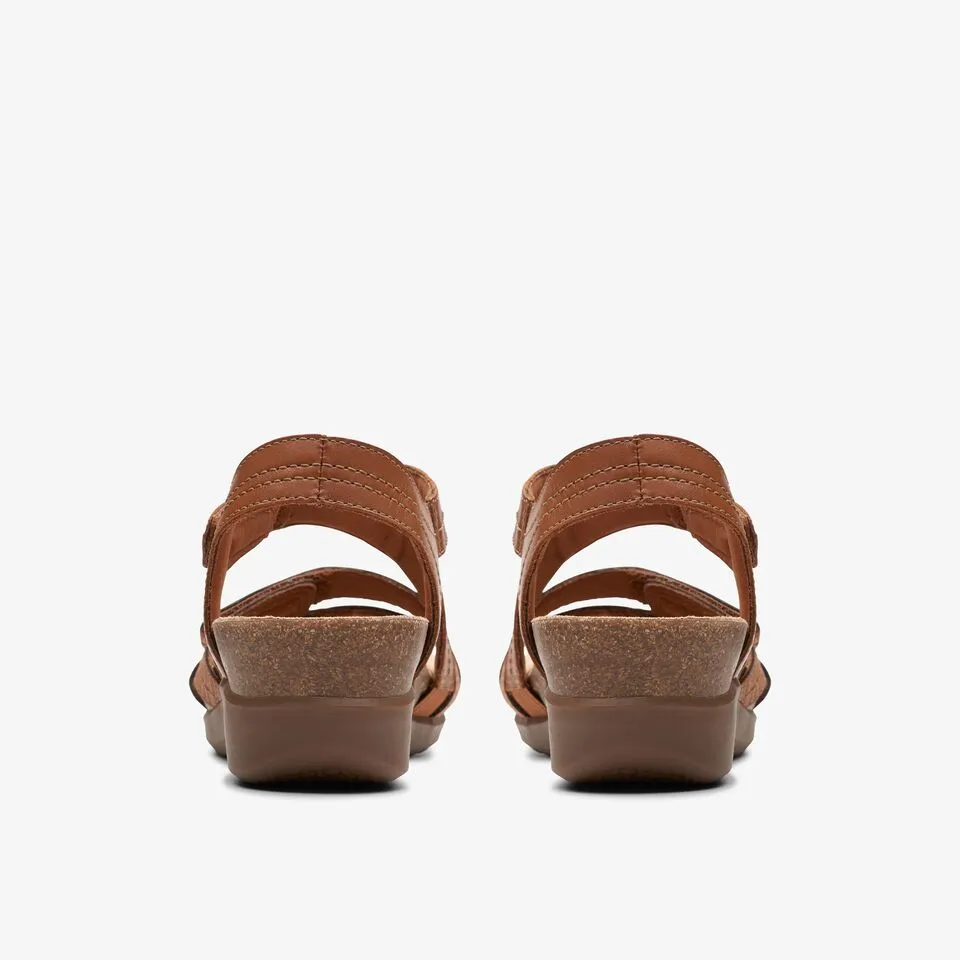 Clarks Women's Calenne Clara Tan Combi 26177036