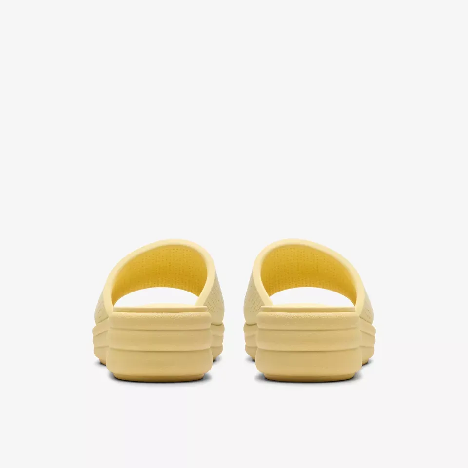 Clarks Women's Drift Twist Pale Yellow 26181607