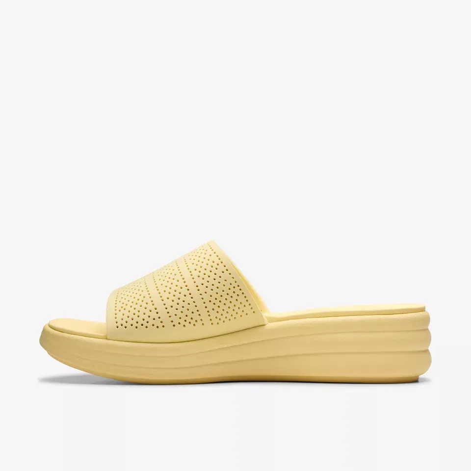 Clarks Women's Drift Twist Pale Yellow 26181607