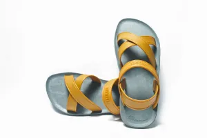 Cross Plus Grey Sole Caramel Strap