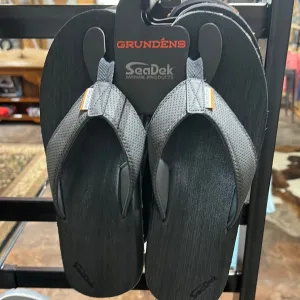 Grunden Deck Hand Sandal Anchor