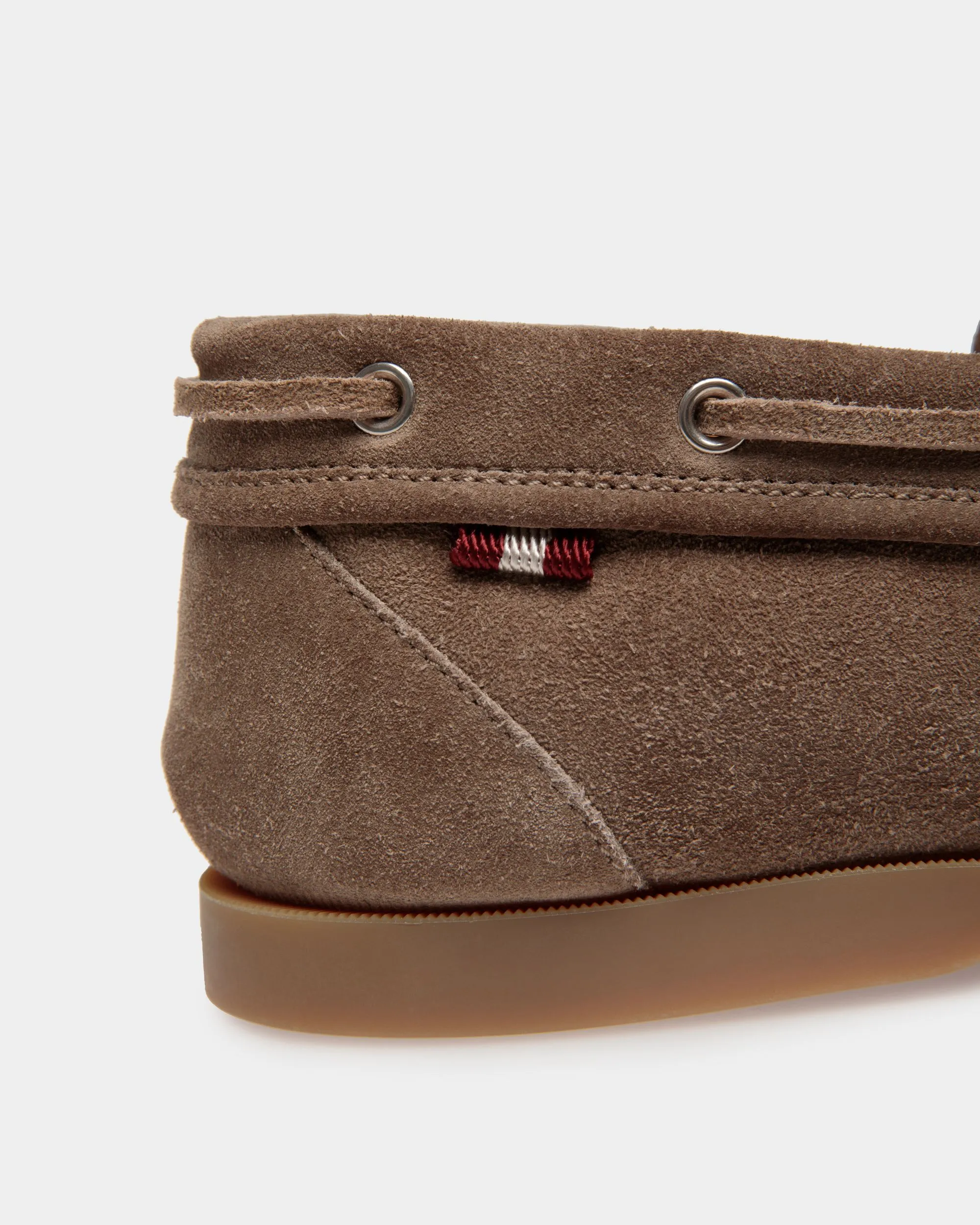 Nelson Loafer in Beige Suede Leather