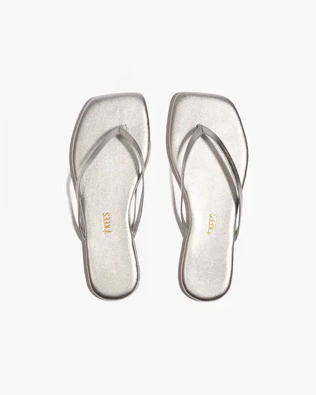 Square Toe Lily