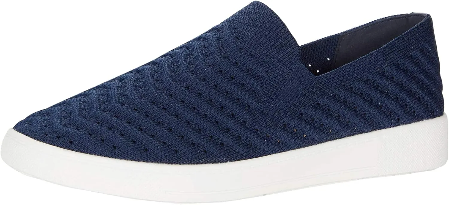 WHITE MOUNTAIN Women's Courage Sneaker