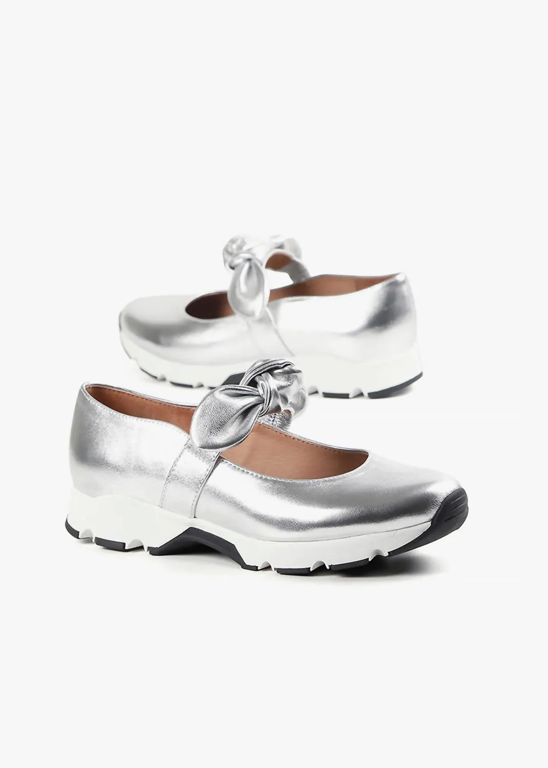 Women's Big Bow Mary Jane Shoes In Silver Metallic