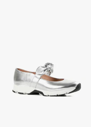 Women's Big Bow Mary Jane Shoes In Silver Metallic