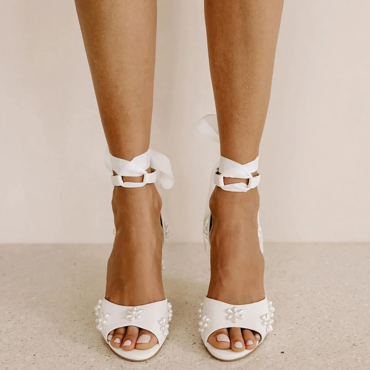 XYD Women Open Toe Sandals with Bloom Pearl Flower Ankle Strap Lace-up Chunky Block Heel Wedding Bridal Shoes